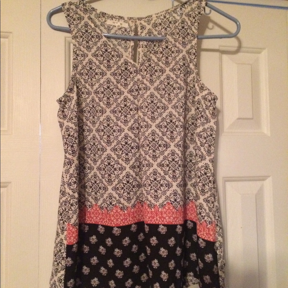 Maurice's women's top